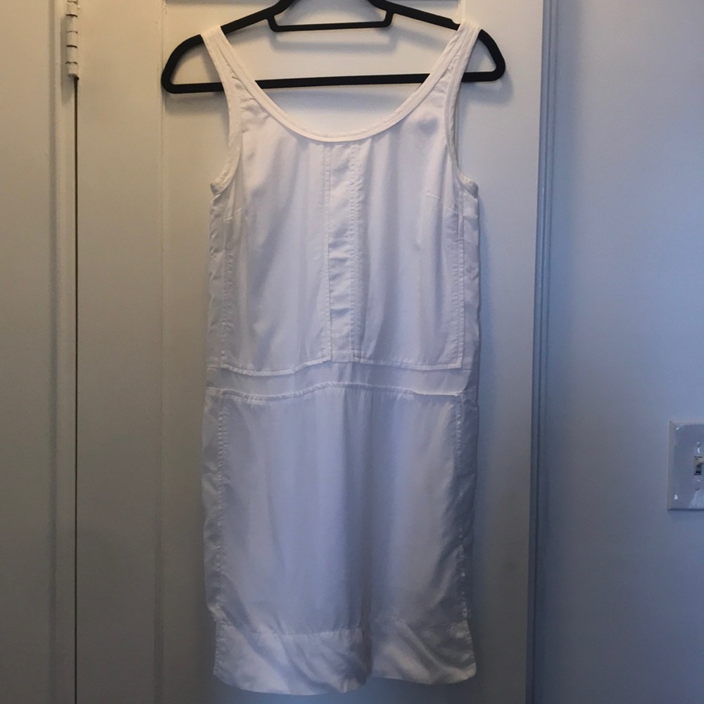 White Banana Republic Shift Dress
